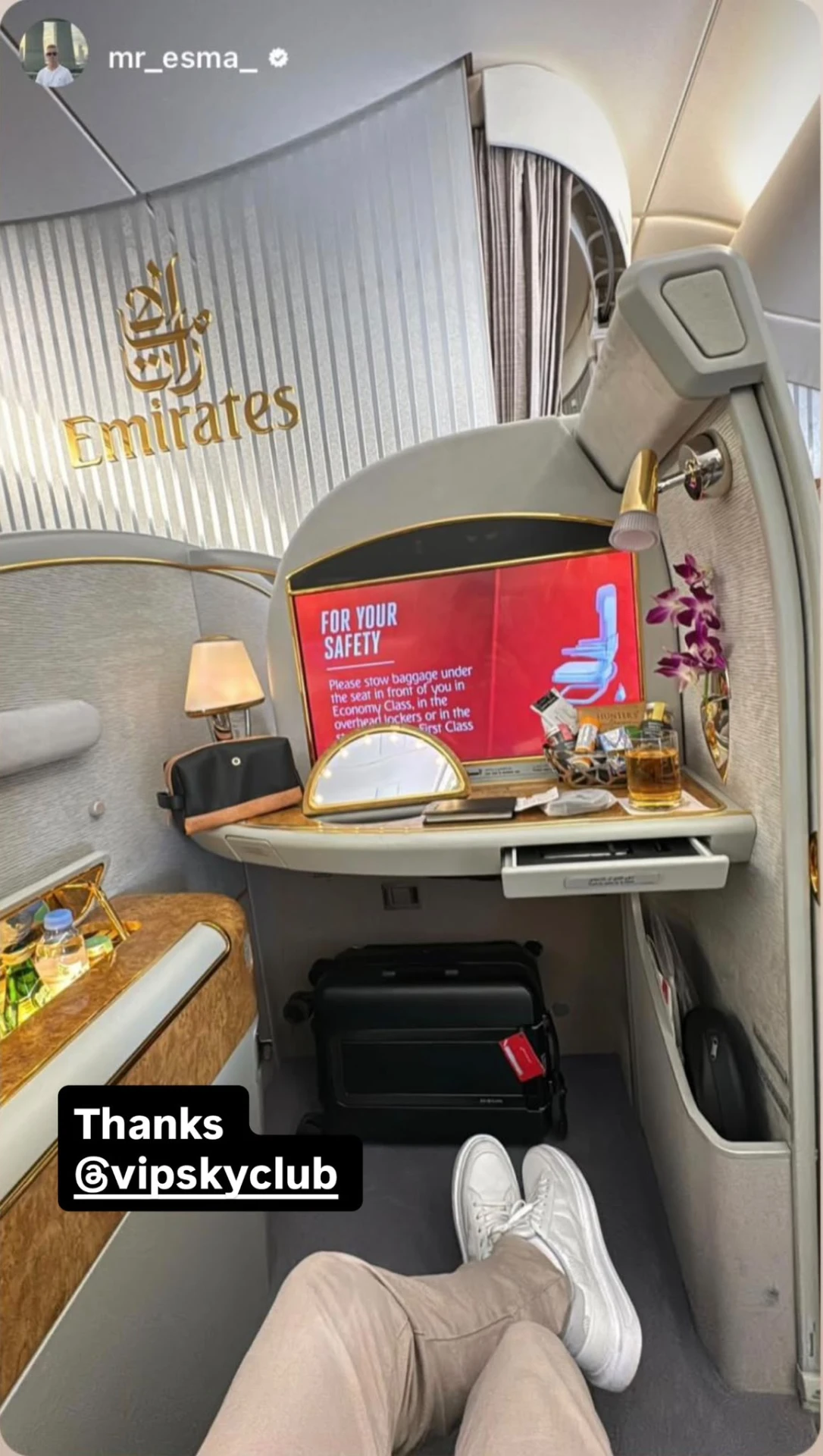 Instagram story from mr_esma_ in an Emirates First Class suite